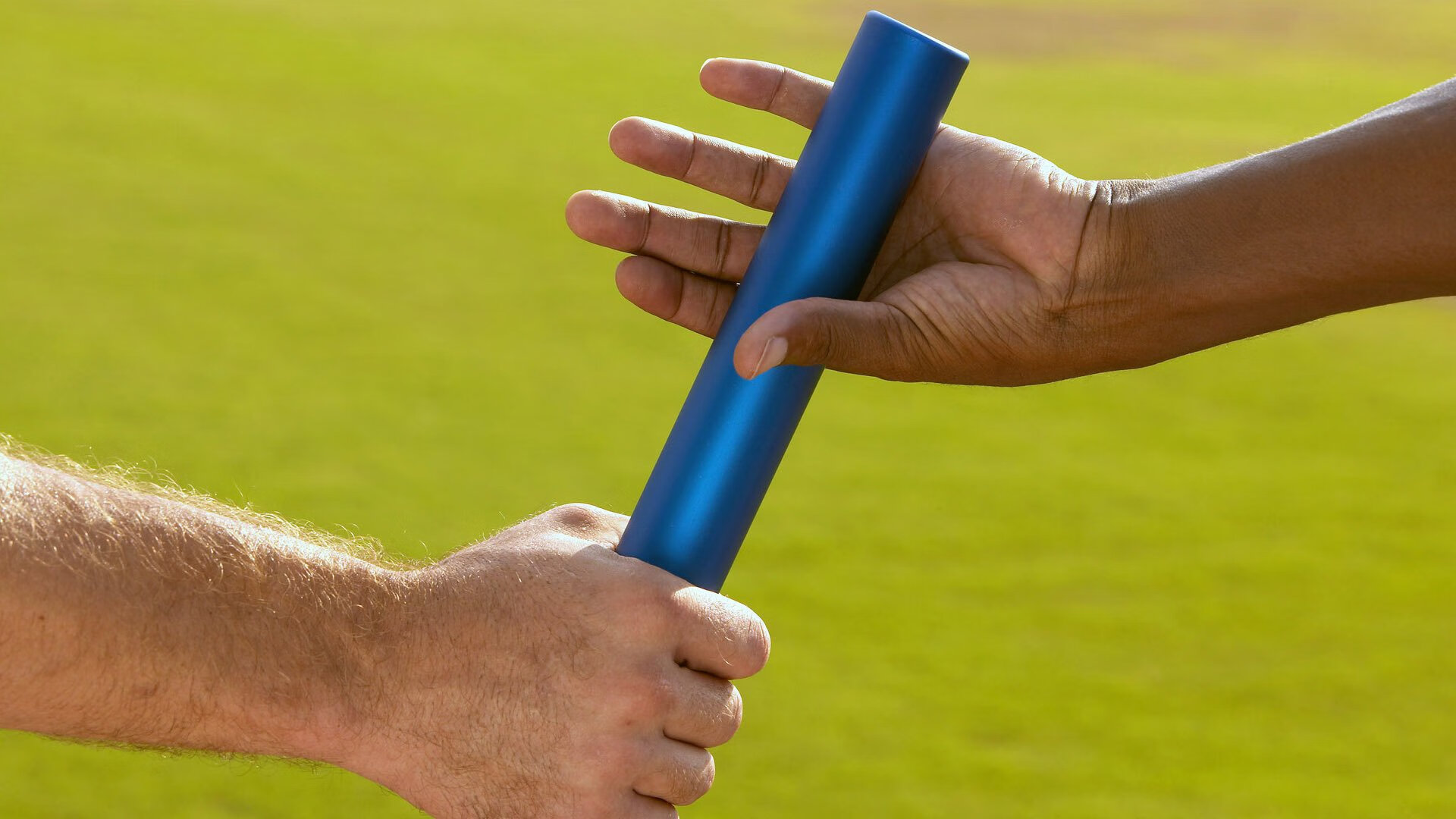 AYX GAMING-足球学校招生条件日益规范保障学生全面成长，足球学校招生年龄有限制吗